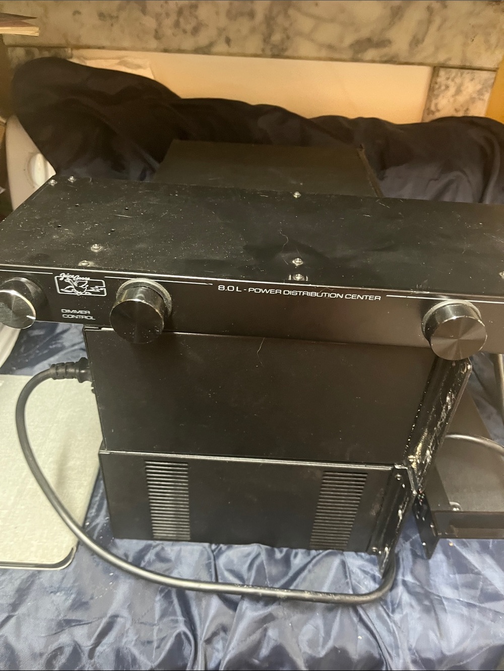 Vintage 8.0L Power Distribution Center - Black